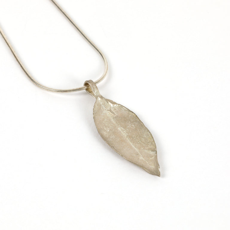 Originem Leaf Necklace